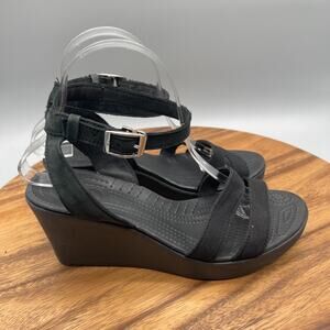 Crocs Leigh II Sandals Womens Size 9 Black Wedge Ankle Strap Wedge Casual Shoes